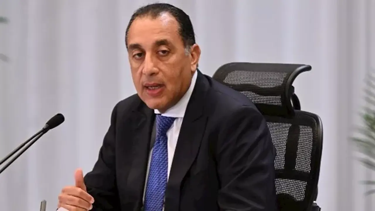 متى تحقق مصر الاكتفاء الذاتي من البترول وفقاً لتصريحات رئيس الوزراء مدبولي؟